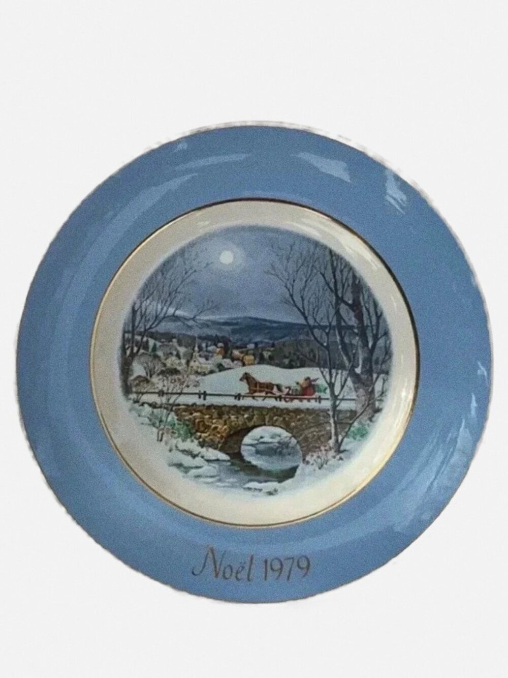 VINTAGE 1979 WEDGWOOD Avon Christmas Plate Dashing Through The Snow Stand